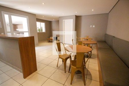 Apartamento para alugar com 42m², 2 quartos e 1 vagaÁrea comum - Salão de festas