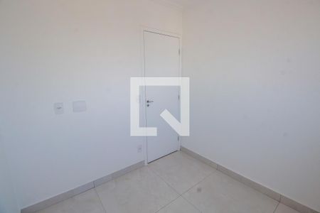 Quarto 2 de apartamento para alugar com 2 quartos, 42m² em Parque Arariba, São Paulo