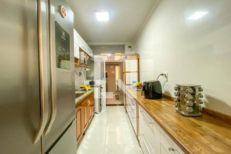 Casa à venda com 198m², 3 quartos e 3 vagasCozinha