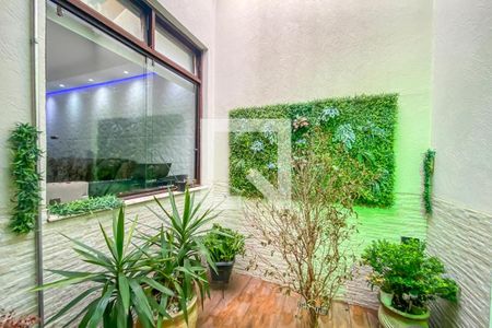 Casa à venda com 198m², 3 quartos e 3 vagasJardim de Inverno