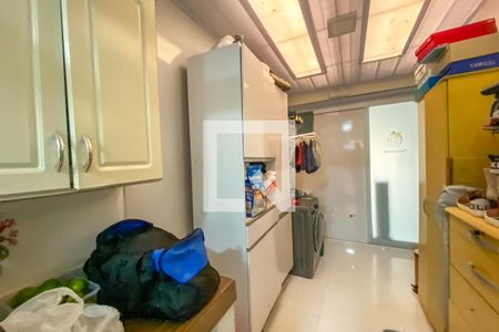 Casa à venda com 198m², 3 quartos e 3 vagasÁrea de Serviço