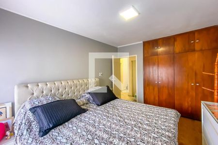 Casa à venda com 198m², 3 quartos e 3 vagasQuarto 2