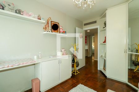 Apartamento para alugar com 182m², 3 quartos e 1 vagaQuarto 3