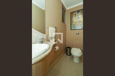 Apartamento para alugar com 182m², 3 quartos e 1 vagaLavabo