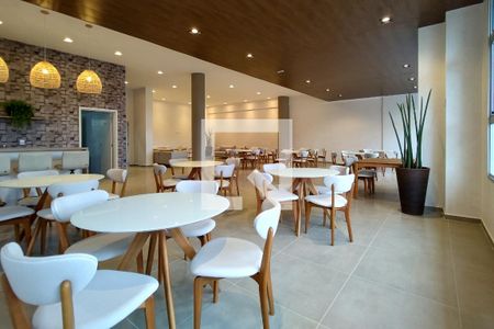 Apartamento para alugar com 52m², 1 quarto e 1 vaga Apartamento para alugar com 52m², 1 quarto e 1 vagaÁrea comum - Salão de festas