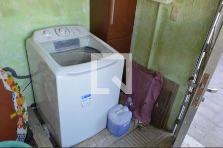 Casa de condomínio à venda com 109m², 2 quartos e 1 vaga Casa de condomínio à venda com 109m², 2 quartos e 1 vagaÁrea de Serviço