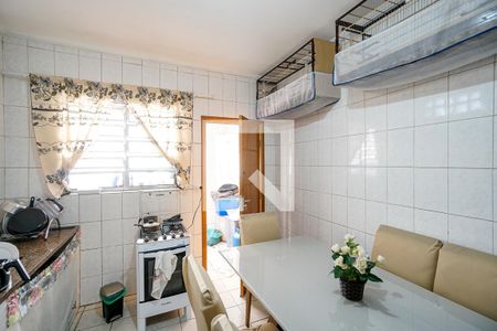 Apartamento à venda com 85m², 2 quartos e 2 vagasCozinha