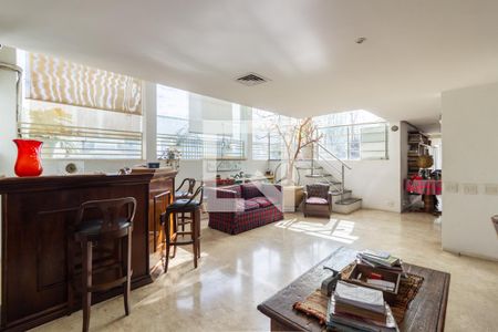 Sala 1 de apartamento para alugar com 2 quartos, 260m² em Cerqueira César, São Paulo