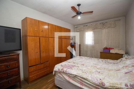 Casa à venda com 540m², 5 quartos e 2 vagas Casa à venda com 540m², 5 quartos e 2 vagasQuarto 2 - Casa 2