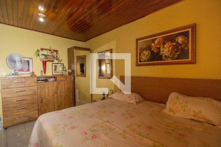 Casa à venda com 540m², 5 quartos e 2 vagas Casa à venda com 540m², 5 quartos e 2 vagasQuarto 1