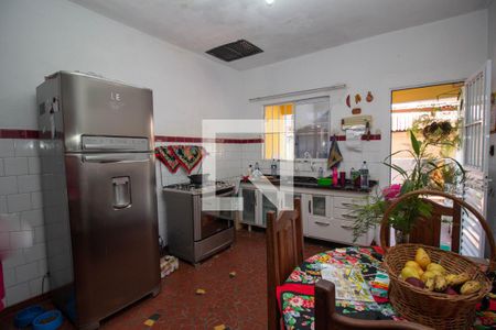 Casa à venda com 540m², 5 quartos e 2 vagas Casa à venda com 540m², 5 quartos e 2 vagasCozinha - Casa 2