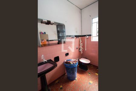 Casa à venda com 540m², 5 quartos e 2 vagas Casa à venda com 540m², 5 quartos e 2 vagasBanheiro - Casa 2