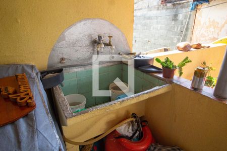 Casa à venda com 540m², 5 quartos e 2 vagas Casa à venda com 540m², 5 quartos e 2 vagasÁrea de Serviço