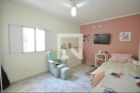 Casa à venda com 240m², 3 quartos e 2 vagasQuarto 3