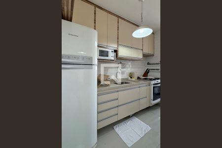 Apartamento à venda com 72m², 2 quartos e 1 vagaCozinha