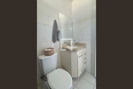 Apartamento à venda com 72m², 2 quartos e 1 vagaBanheiro da Suíte 1