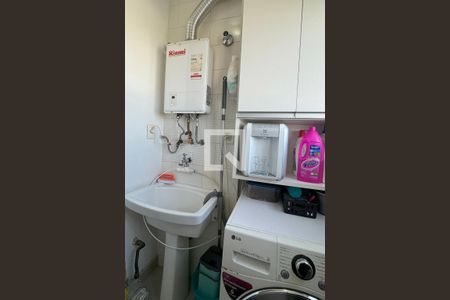 Apartamento à venda com 72m², 2 quartos e 1 vagaÁrea de Serviço