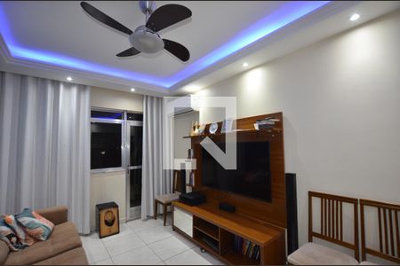 Sala de apartamento à venda com 2 quartos, 68m² em Irajá, Rio de Janeiro