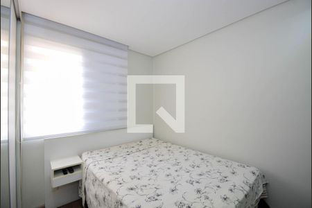 Apartamento à venda com 115m², 3 quartos e 2 vagasQuarto 2