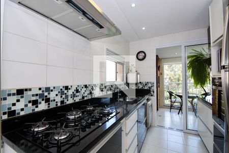 Apartamento à venda com 115m², 3 quartos e 2 vagasCozinha