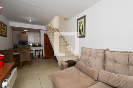 Sala de estar de apartamento para alugar com 3 quartos, 130m² em Ana Lúcia, Belo Horizonte