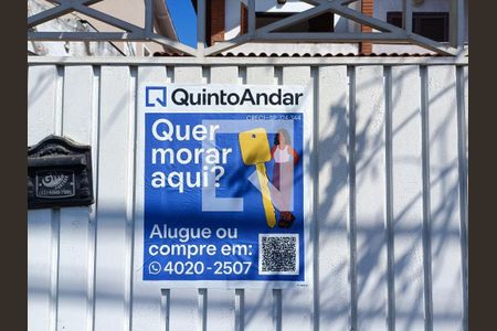 Casa à venda com 165m², 3 quartos e 4 vagas Casa à venda com 165m², 3 quartos e 4 vagasPlaca