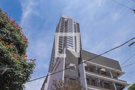 Studio para alugar com 30m², 1 quarto e sem vaga Studio para alugar com 30m², 1 quarto e sem vagaFachada