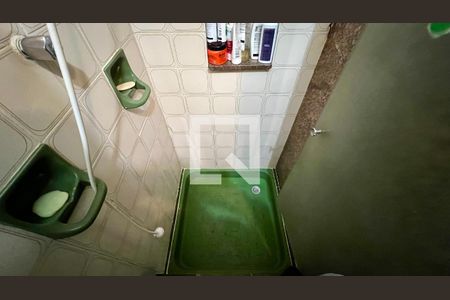 Casa à venda com 592m², 5 quartos e 3 vagas Casa à venda com 592m², 5 quartos e 3 vagasBanheiro da Suíte 1