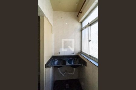 Apartamento à venda com 48m², 2 quartos e 1 vaga Apartamento à venda com 48m², 2 quartos e 1 vagaÁrea de serviço