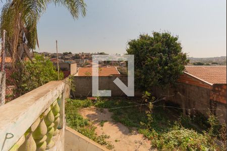 Casa à venda com 100m², 2 quartos e 1 vagaQuintal