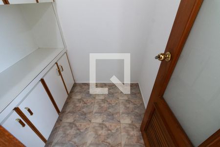 Apartamento para alugar com 75m², 3 quartos e 1 vagaQuarto de Serviço