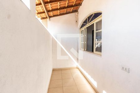 Casa de condomínio para alugar com 91m², 3 quartos e 1 vagaÁrea de serviço