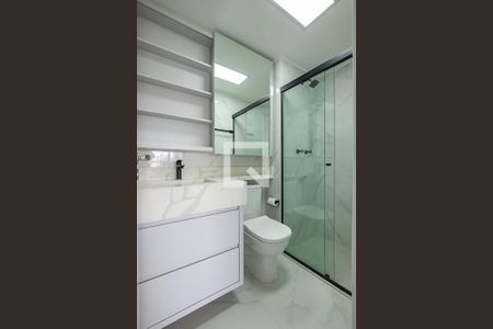 Apartamento para alugar com 52m², 1 quarto e 1 vagaSuíte - Banheiro