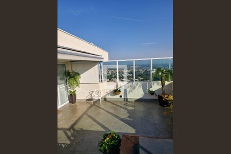 Apartamento à venda com 215m², 4 quartos e 4 vagas Apartamento à venda com 215m², 4 quartos e 4 vagasvaranda