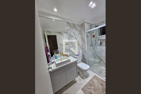 Apartamento à venda com 215m², 4 quartos e 4 vagas Apartamento à venda com 215m², 4 quartos e 4 vagasSuíte