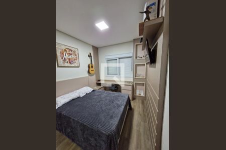 Apartamento à venda com 215m², 4 quartos e 4 vagas Apartamento à venda com 215m², 4 quartos e 4 vagasQuarto