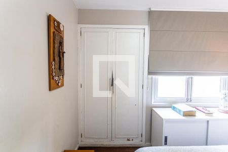 Apartamento à venda com 130m², 3 quartos e 2 vagasArmário da Suíte