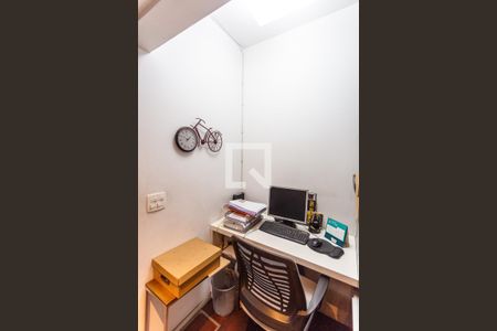 Escritório de apartamento à venda com 3 quartos, 130m² em Santa Lúcia, Belo Horizonte
