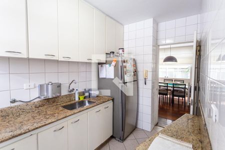 Apartamento à venda com 130m², 3 quartos e 2 vagasCozinha