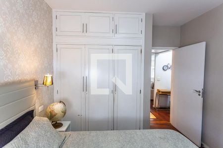 Apartamento à venda com 130m², 3 quartos e 2 vagasArmário da Suíte