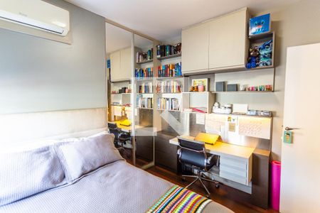 Apartamento à venda com 130m², 3 quartos e 2 vagasQuarto 2