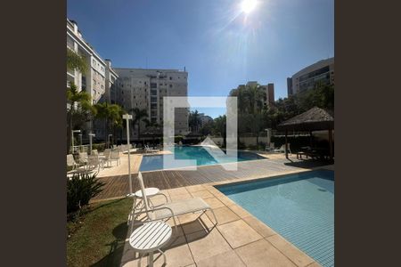 Apartamento para alugar com 90m², 2 quartos e 2 vagasÁrea comum - Piscina