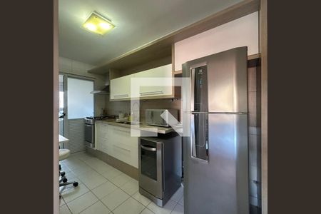 Apartamento para alugar com 90m², 2 quartos e 2 vagasCozinha