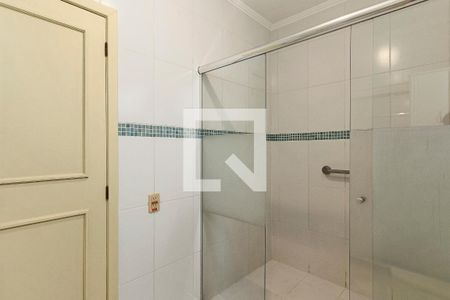 Casa à venda com 329m², 4 quartos e 3 vagasBanheiro da Suíte