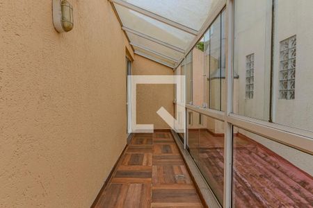 Casa à venda com 329m², 4 quartos e 3 vagasVaranda Quarto 2