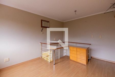 Casa à venda com 329m², 4 quartos e 3 vagasEscritório