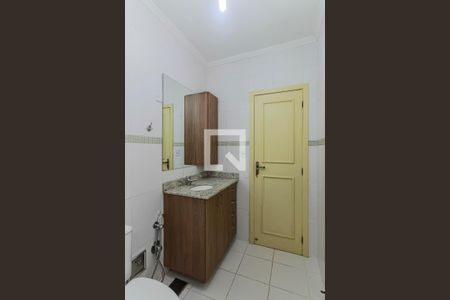 Casa à venda com 329m², 4 quartos e 3 vagasBanheiro Social