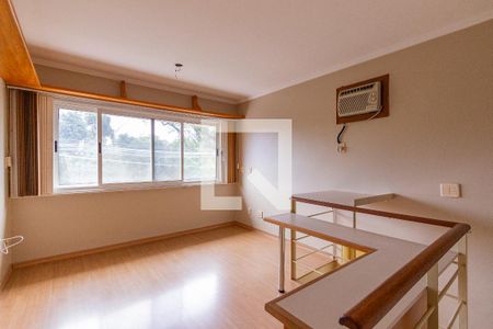 Casa à venda com 329m², 4 quartos e 3 vagasEscritório