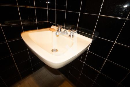 Casa à venda com 260m², 4 quartos e 5 vagasLavabo