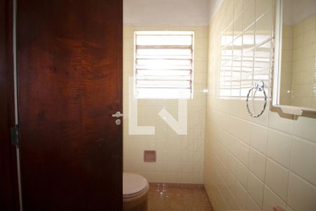 Casa à venda com 260m², 4 quartos e 5 vagasBanheiro da Suíte 3